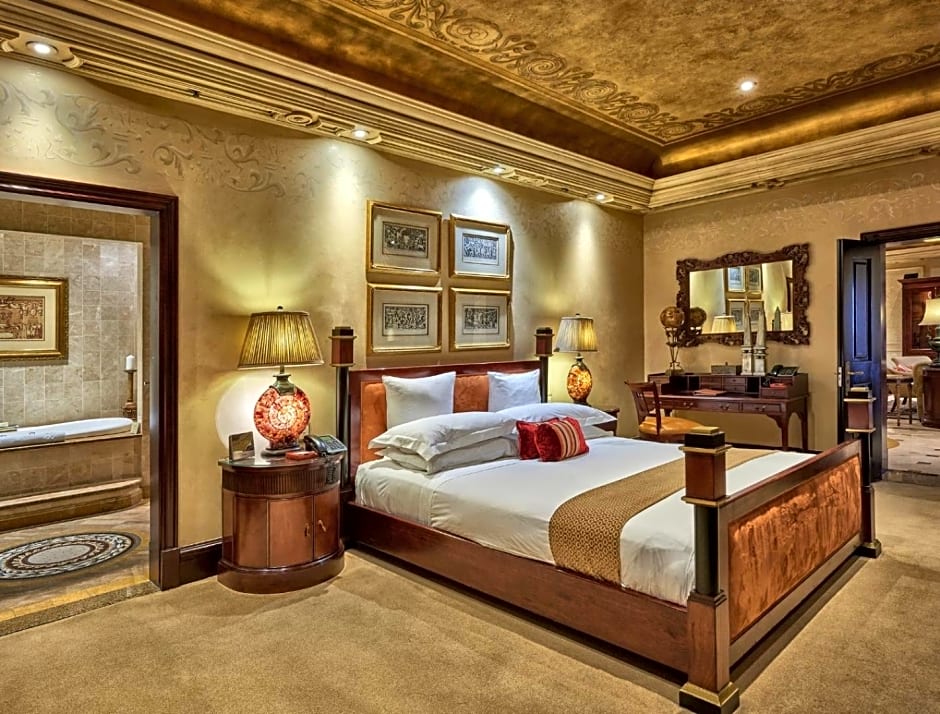 Peermont D'Oreale Grande Hotel - Image 11