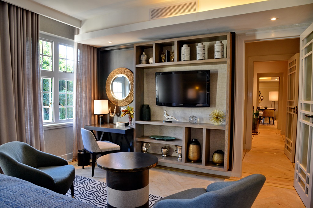 The Victoria Falls Hotel - Image 6